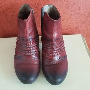 Pikolinos ladies booties